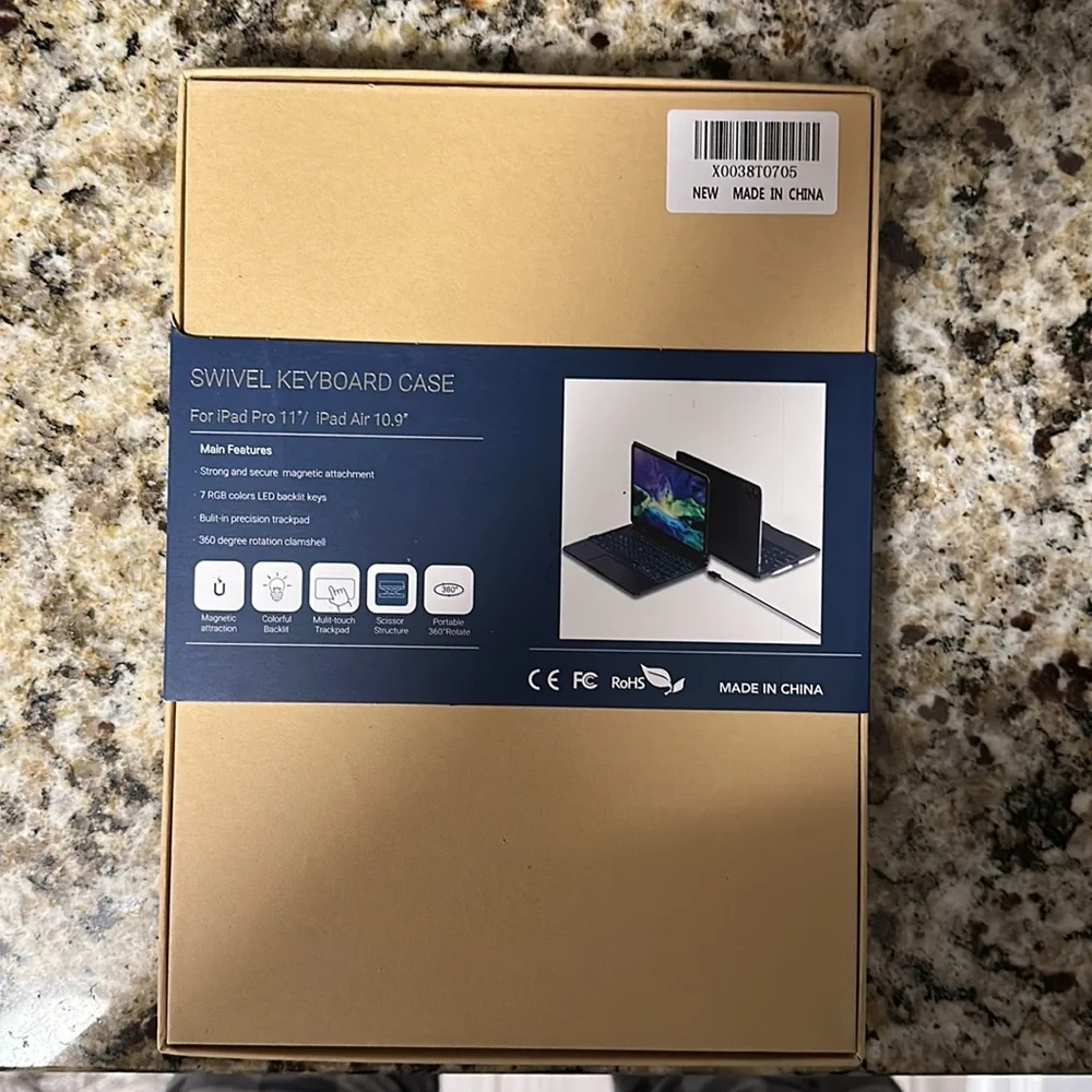 iPad Pro, iPad Ait Swivel Keyboard Case - new in box